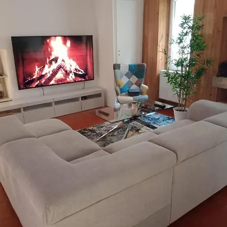 Grande Maison En Pierre Au Coeur Du Village Provencal Du Xie Siecle 10 Personnes Сasa de vacaciones Saint-André-de-Roquepertuis
