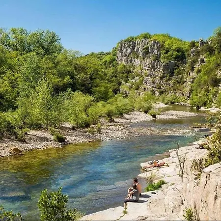 Сasa de vacaciones Grande Maison En Pierre Au Coeur Du Village Provencal Du Xie Siecle 10 Personnes Saint-André-de-Roquepertuis