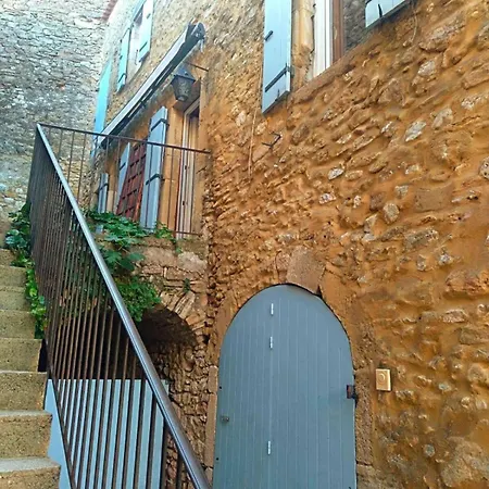 Grande Maison En Pierre Au Coeur Du Village Provencal Du Xie Siecle 10 Personnes *